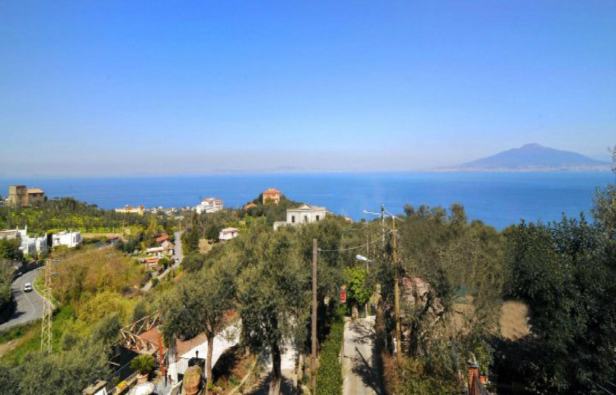 Villa Carolina Sorrento Private Heated Mini Pool And Sea View Exterior photo