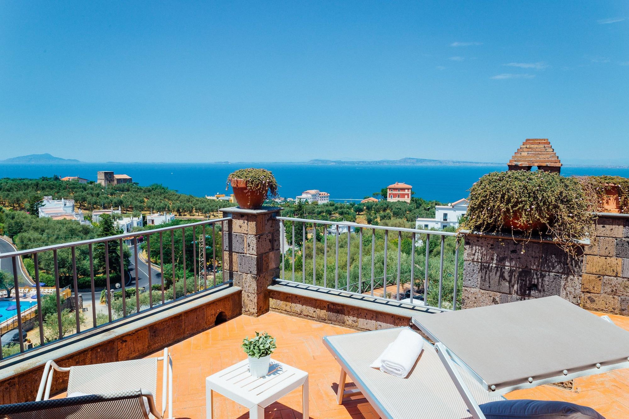 Villa Carolina Sorrento Private Heated Mini Pool And Sea View Exterior photo